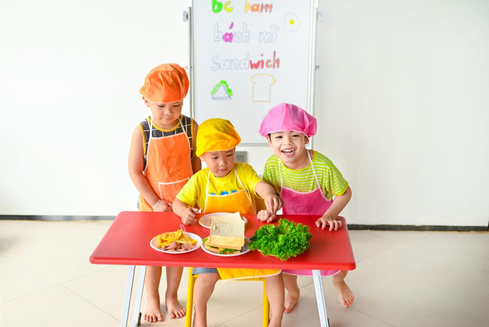 Khóa bán trú kỹ năng sống